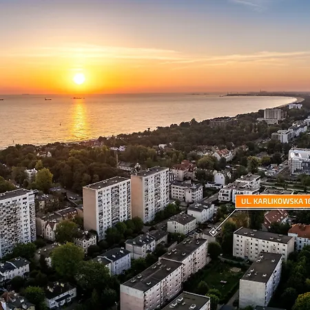Sun & Snow Karlikowo Апартаменти *